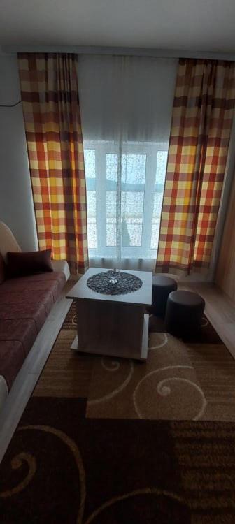 Fenix Apartment & Rooms Vinci Exterior photo